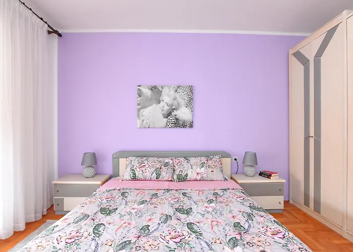 Away From 2 Apartment Poreč